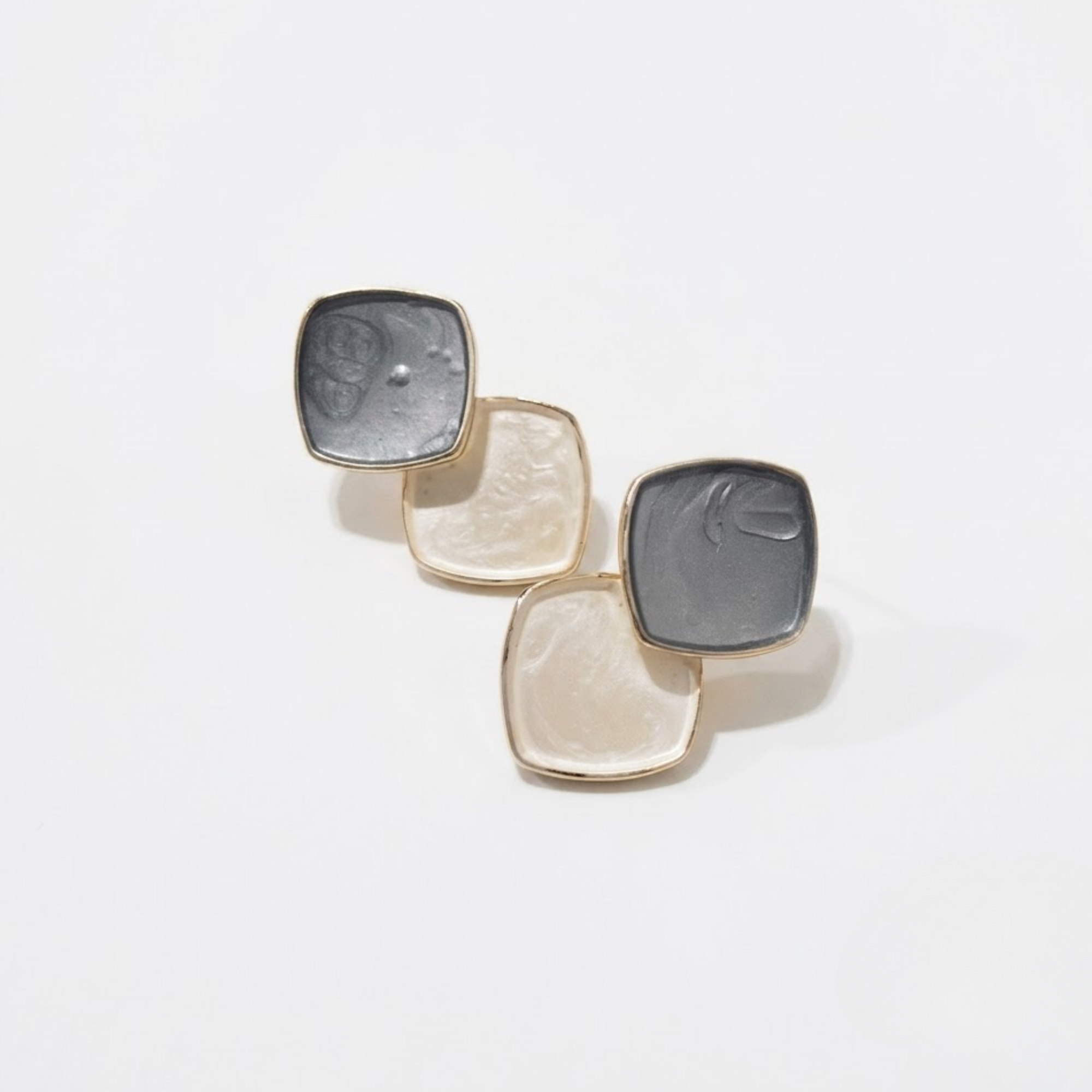 Hebe Earring BCF
