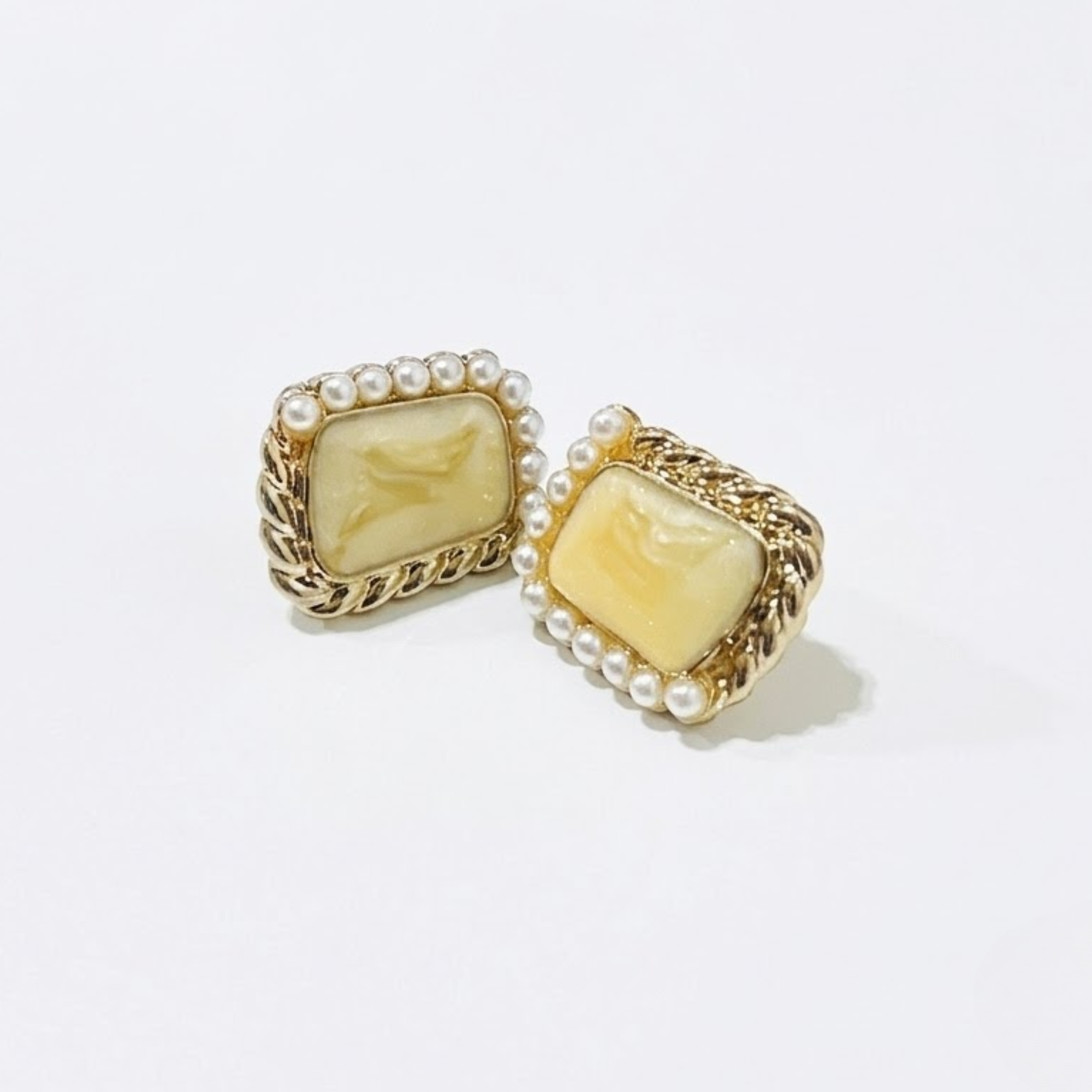 Selene Earring BCF